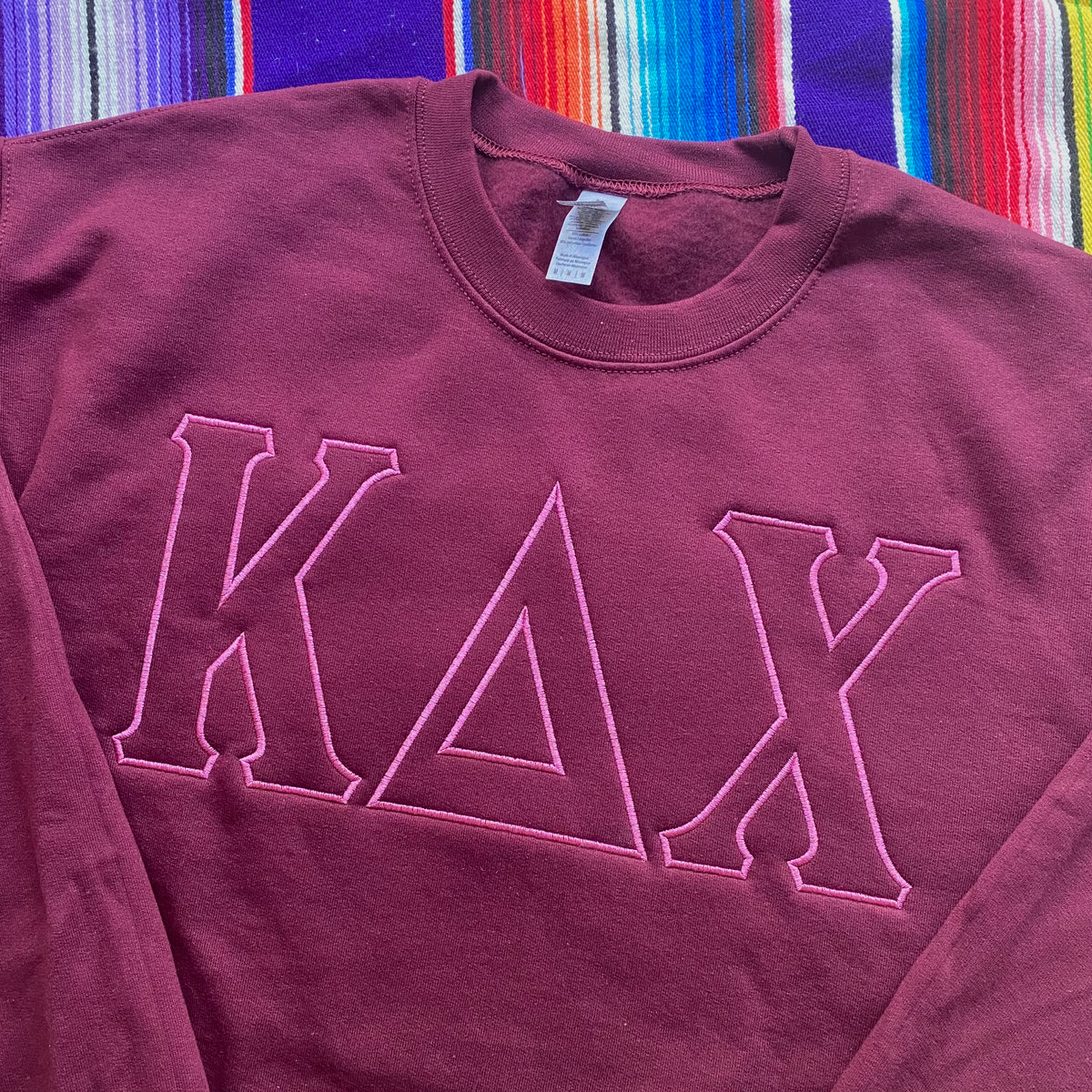 KDChi Minimalist Stitched Letter Crew